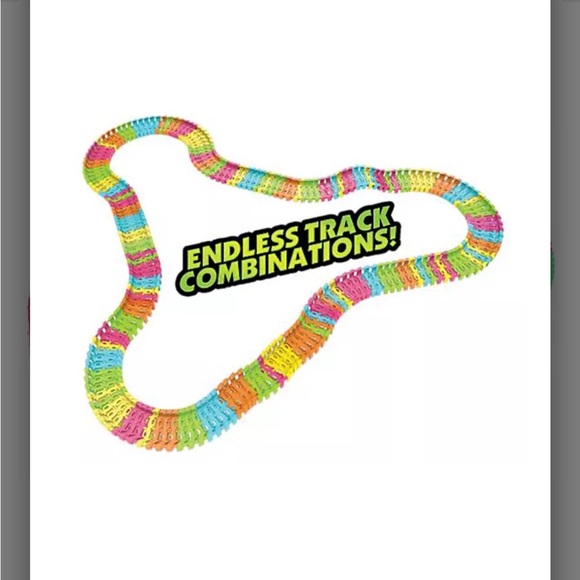 QVC Twister Tracks Glow-in-the-Dark Track Set Car Track Set ExtentionTrack - Picture 11 of 14